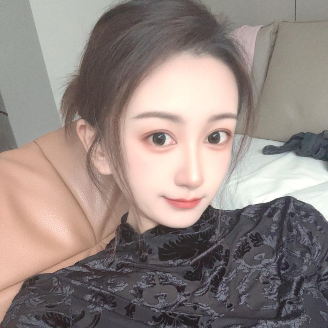 🌈 你问不问我也170呀
