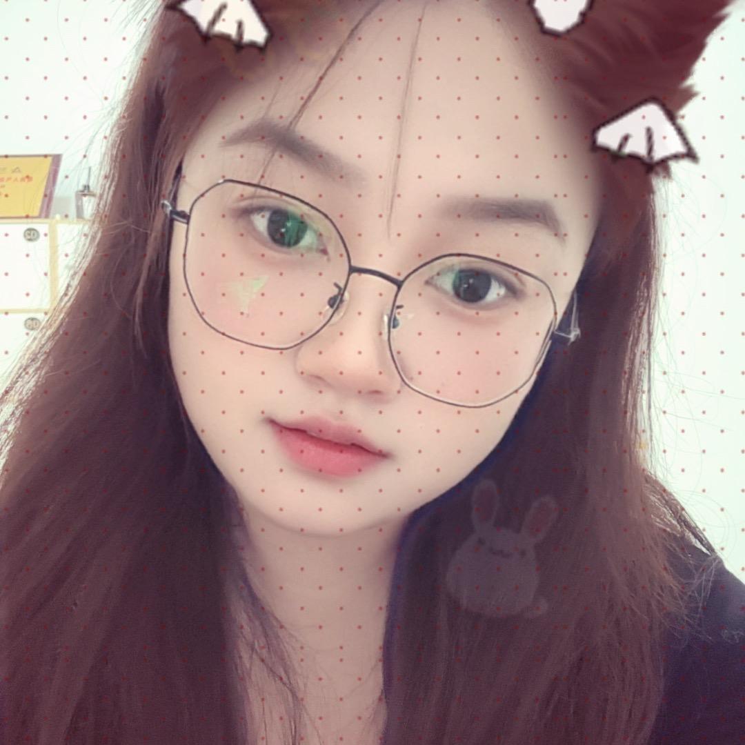 只倾心于未来。