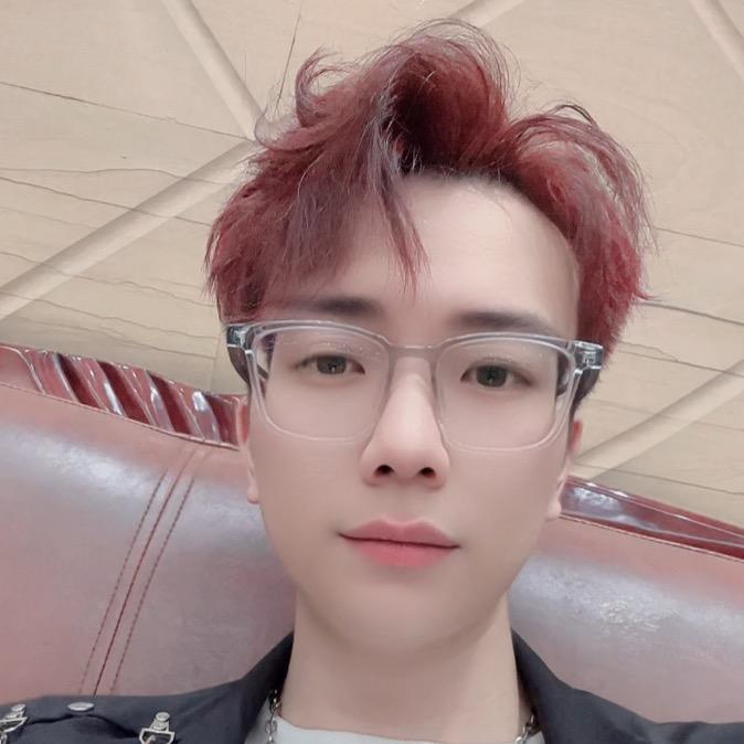 安宁星座专业发型设计——宇轩
