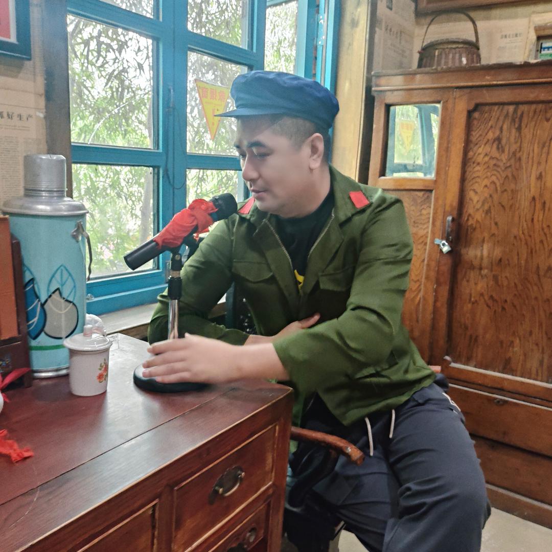 鲜衣怒马少年郎