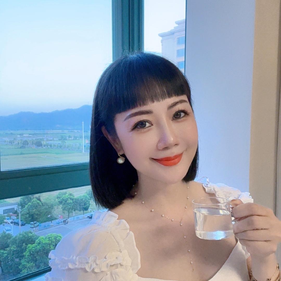 小陆姐姐服饰