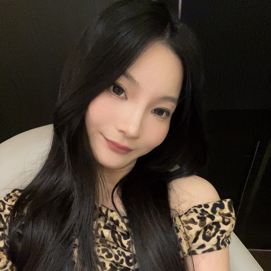 左荔11