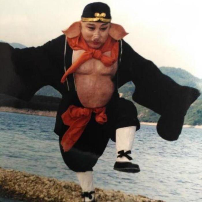 不下一百斤不改头像