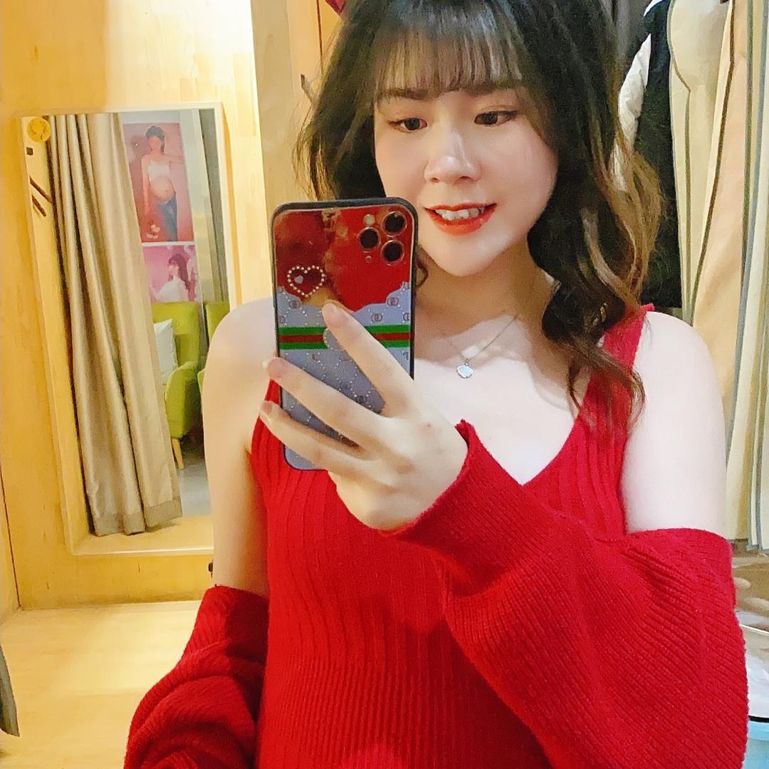 钟琼在发光🌟