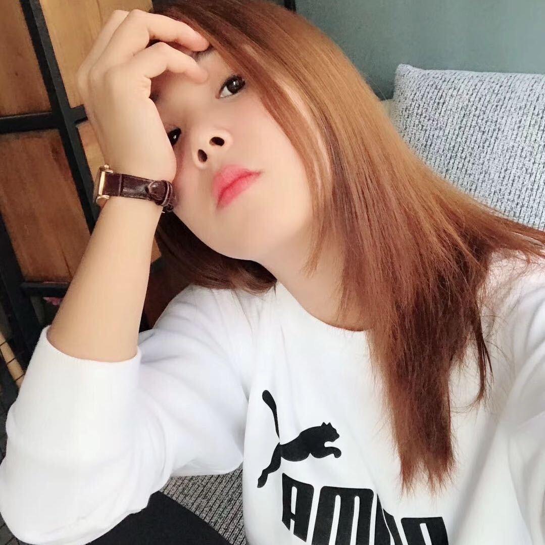爱笑的虎牙妹 车车