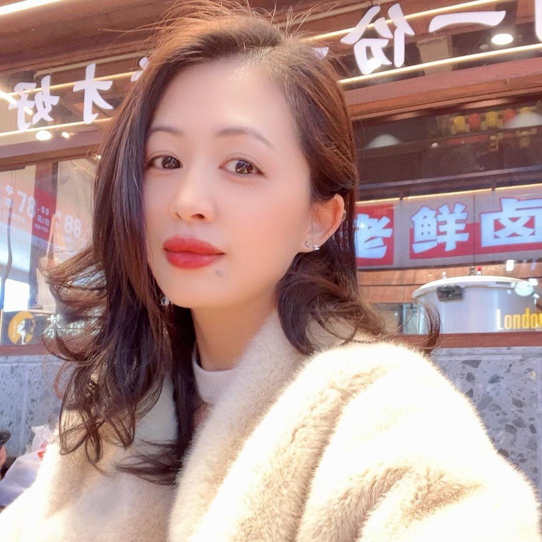 小其爱穿搭