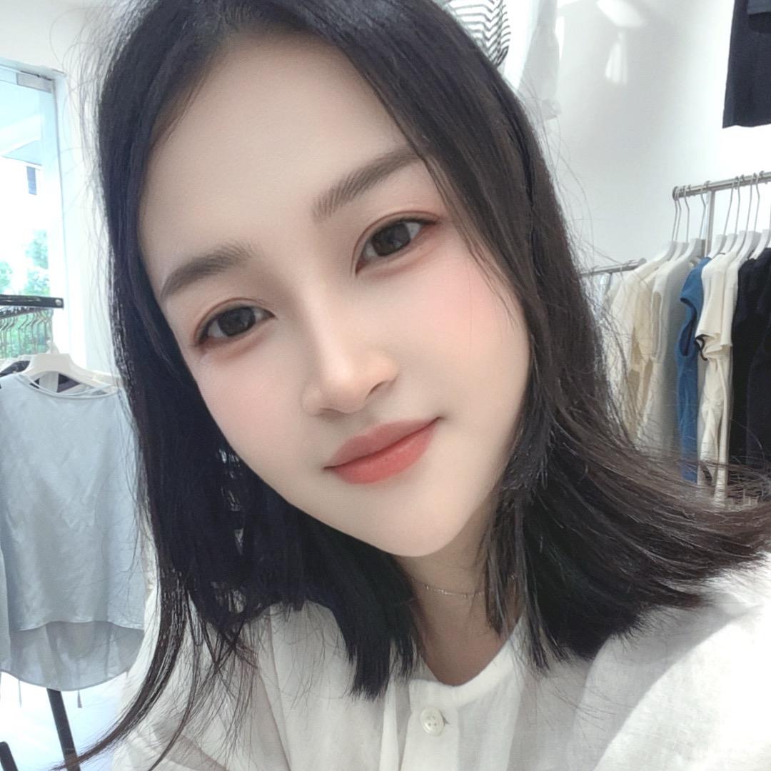 张家港市凤凰镇感创女装店（个体工商户）