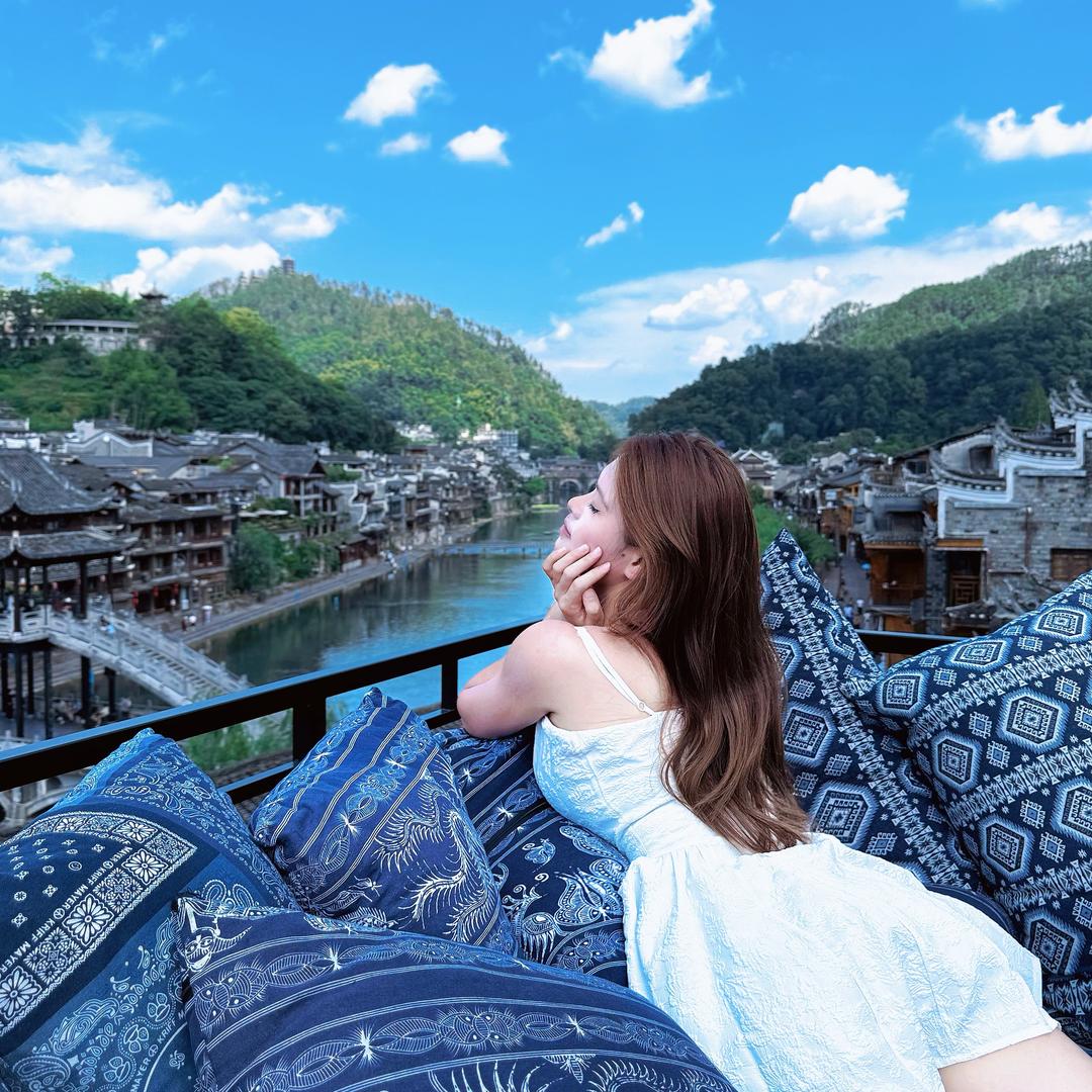 阿俊带你住（凤凰古城）