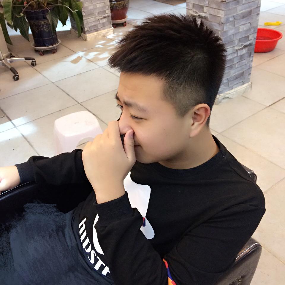 苏泽🚶🏻‍♂️