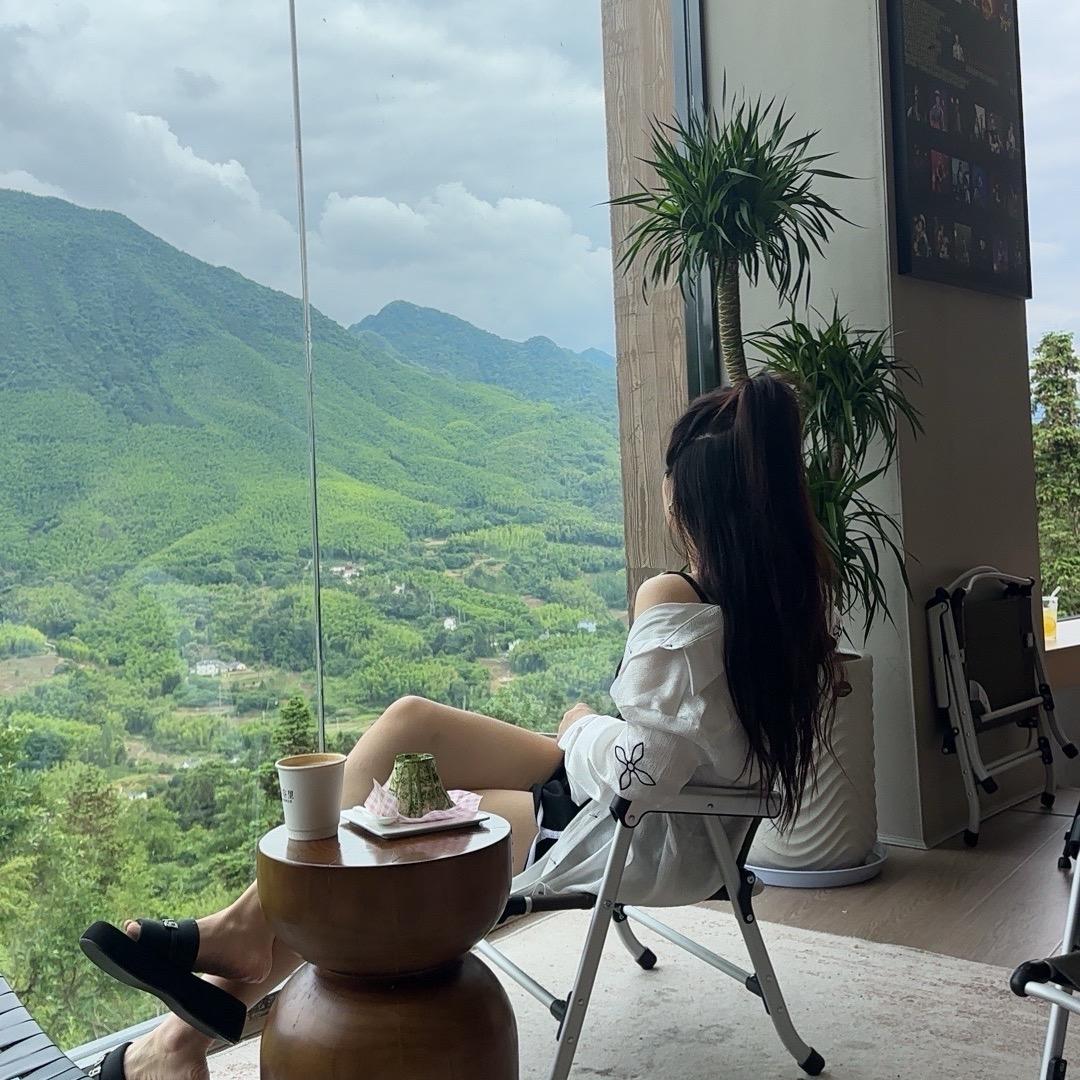 许三岁$