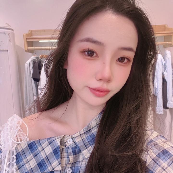 株潭一路爱尚菲女装