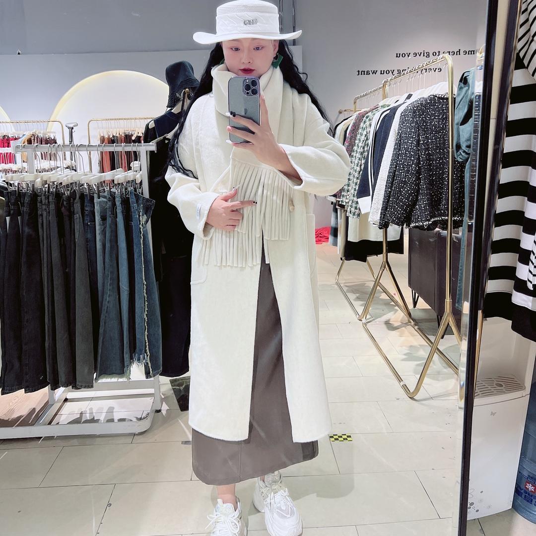 高新区（新市区）长春中路曼清衣品衣服店
