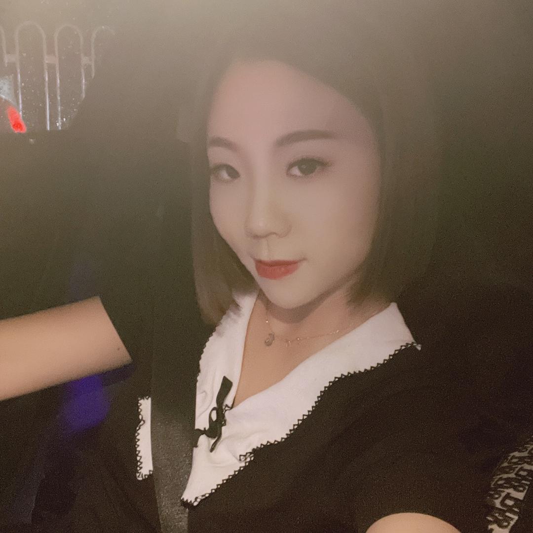 周俏俏💗