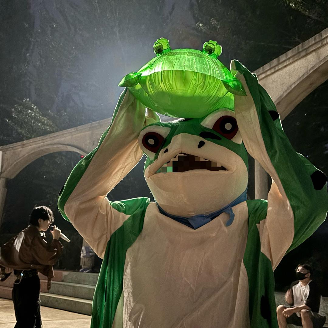 吴䭨