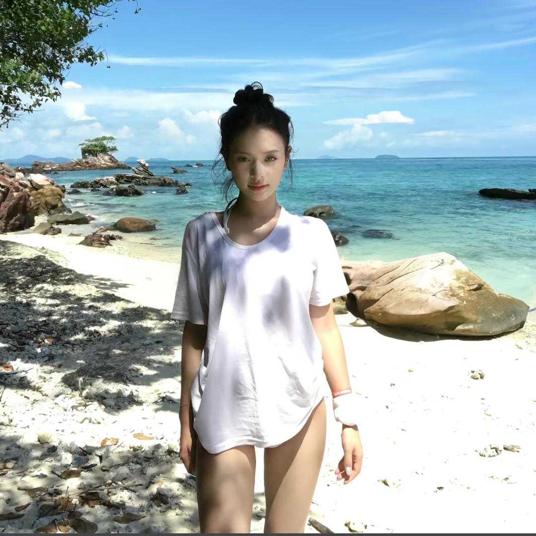尝口红薯