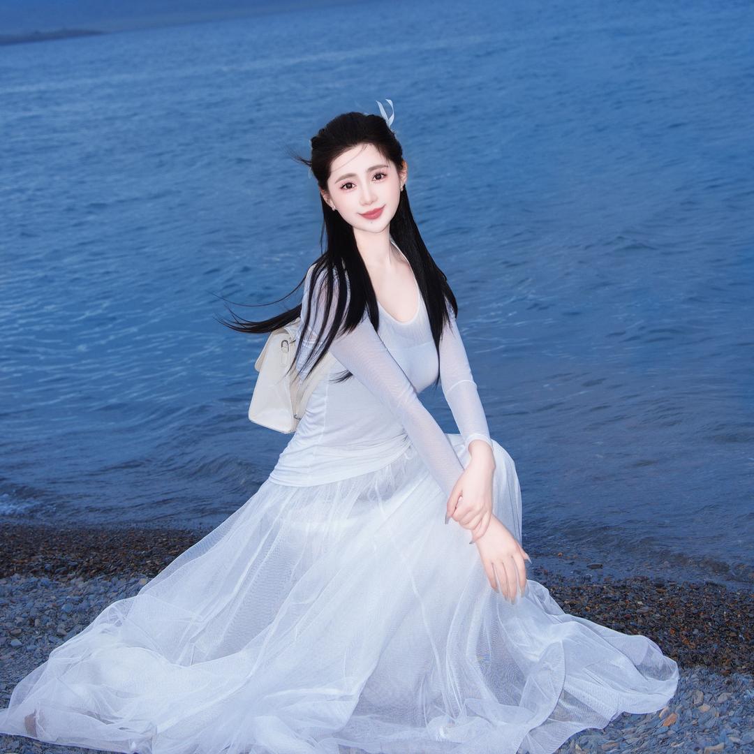 月儿弯弯🌙