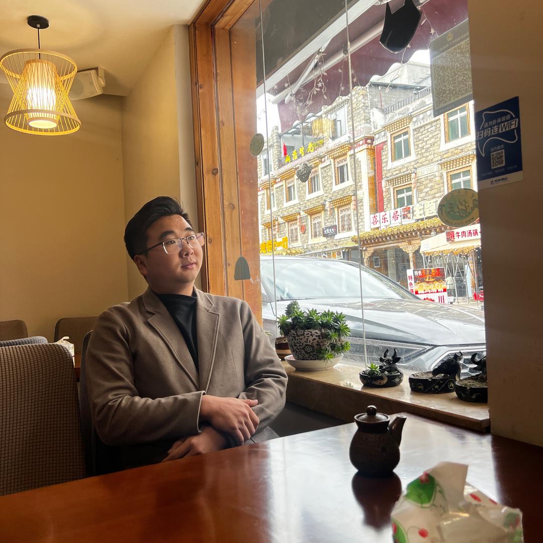 东盛豪名车小九