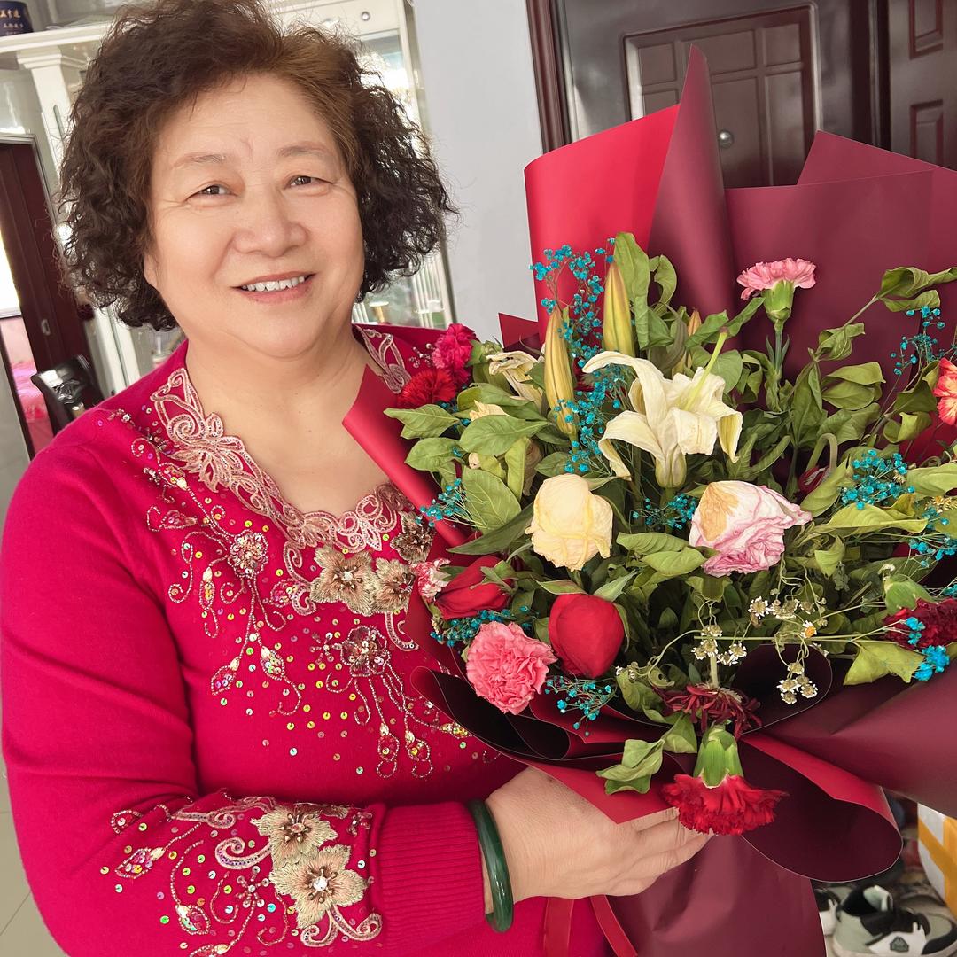 俊俊家儿媳妇(9号肉敢当午餐肉专场)