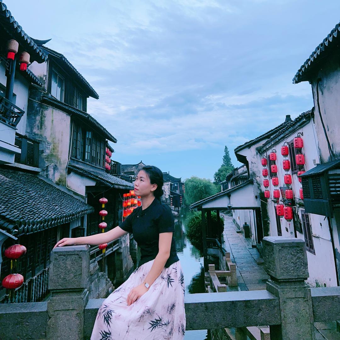💋一笑而过-月💕