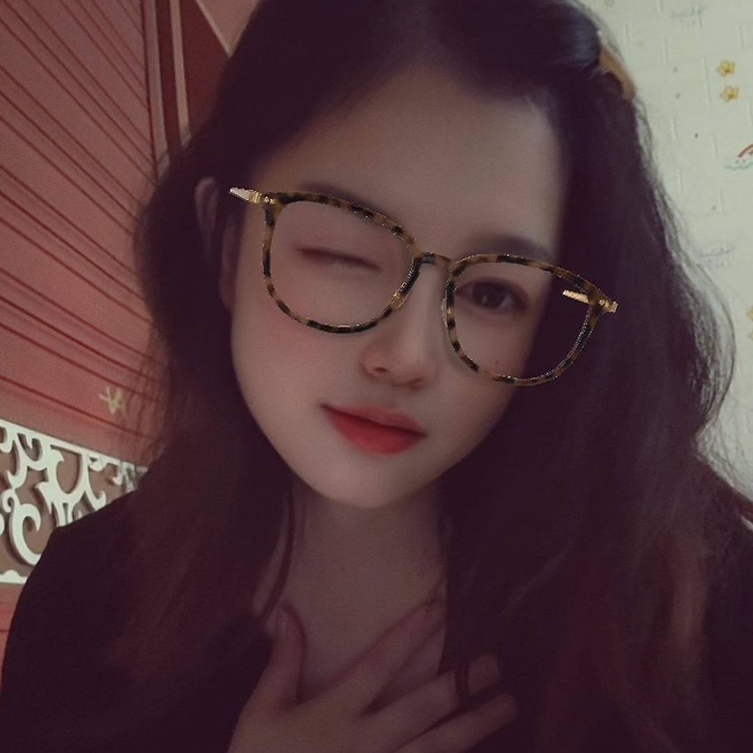 小小娇周