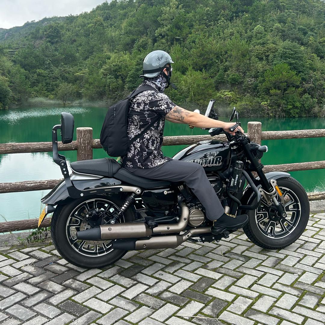 伊人痣业创始人朱老师