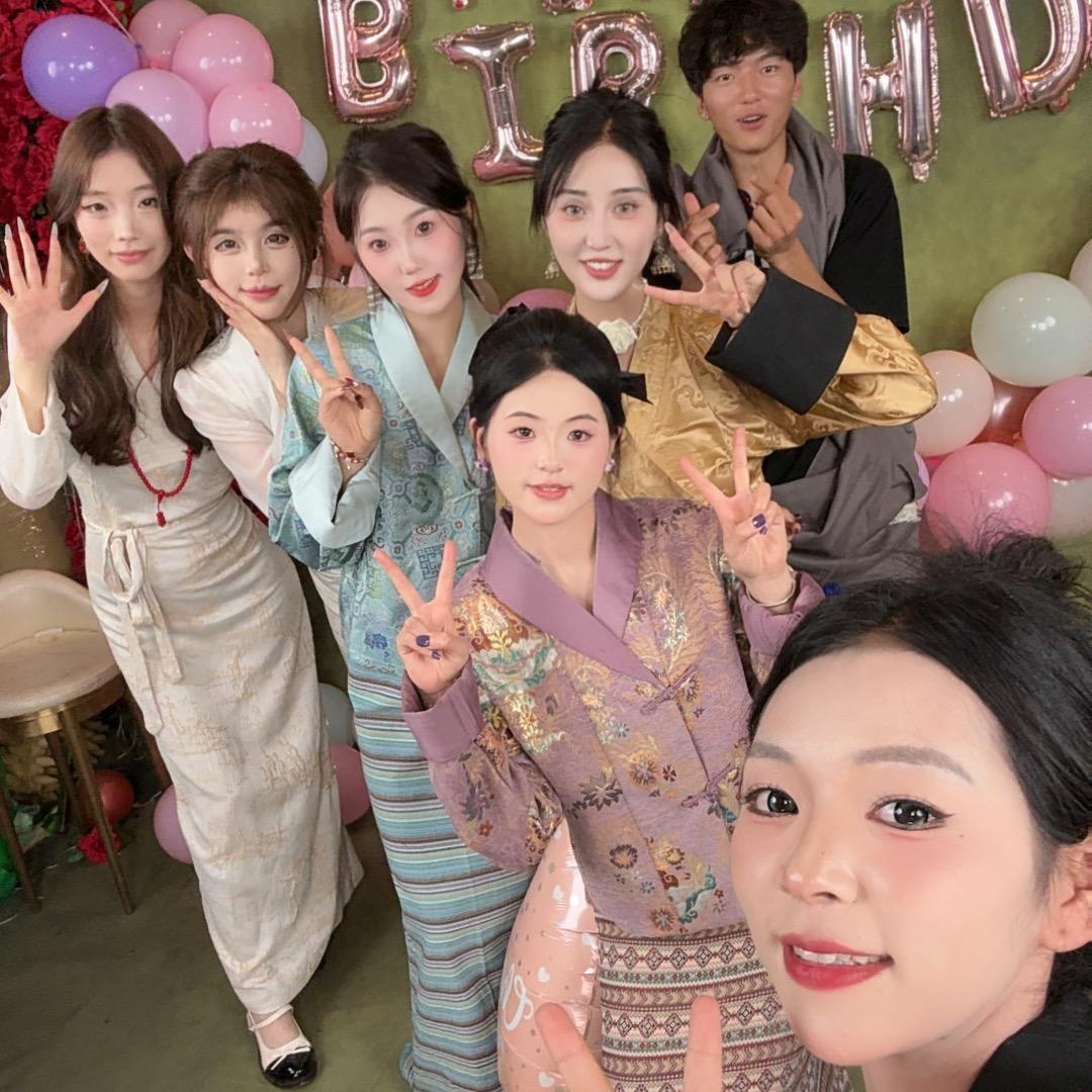嘉绒倾城民宿-女团B组