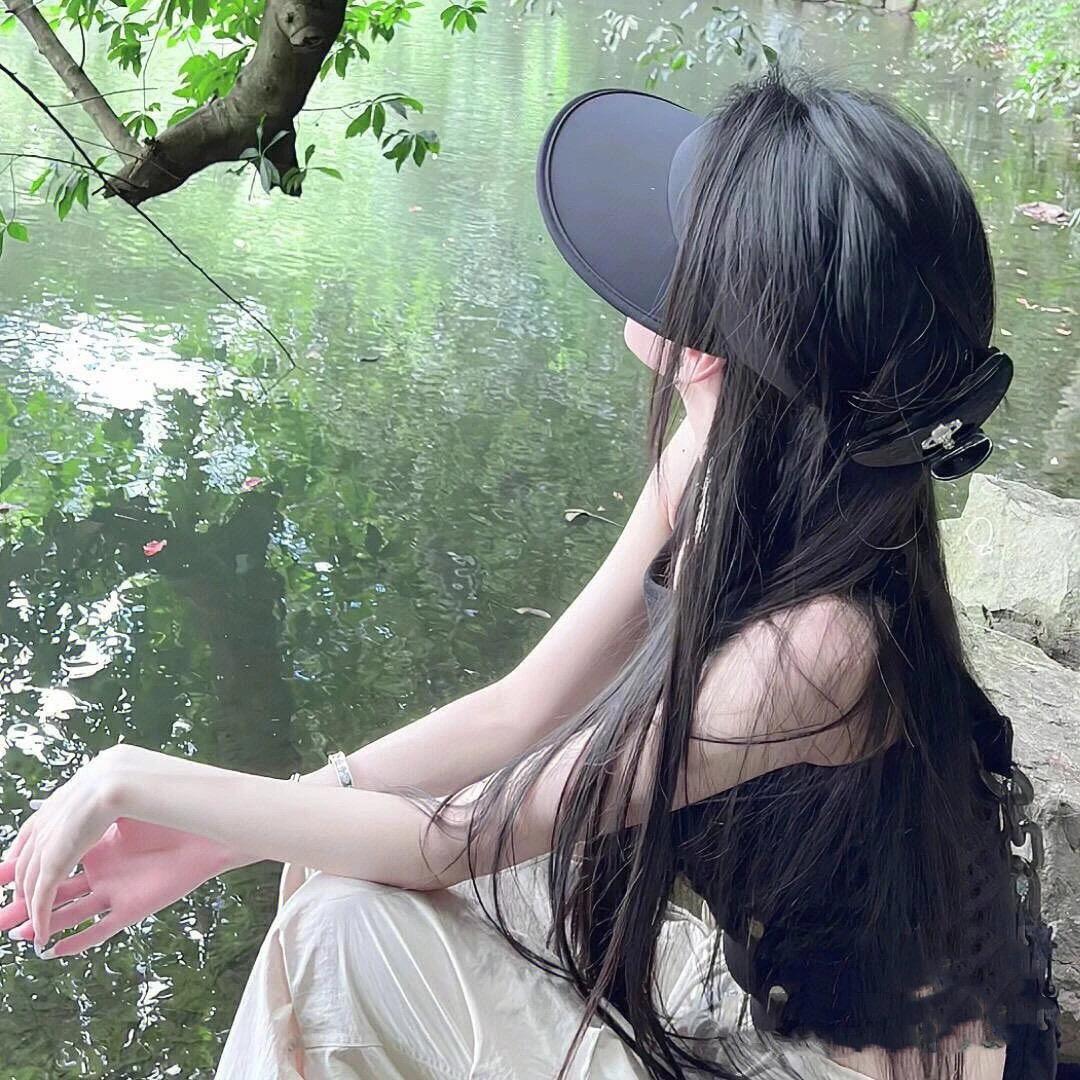 真名有云