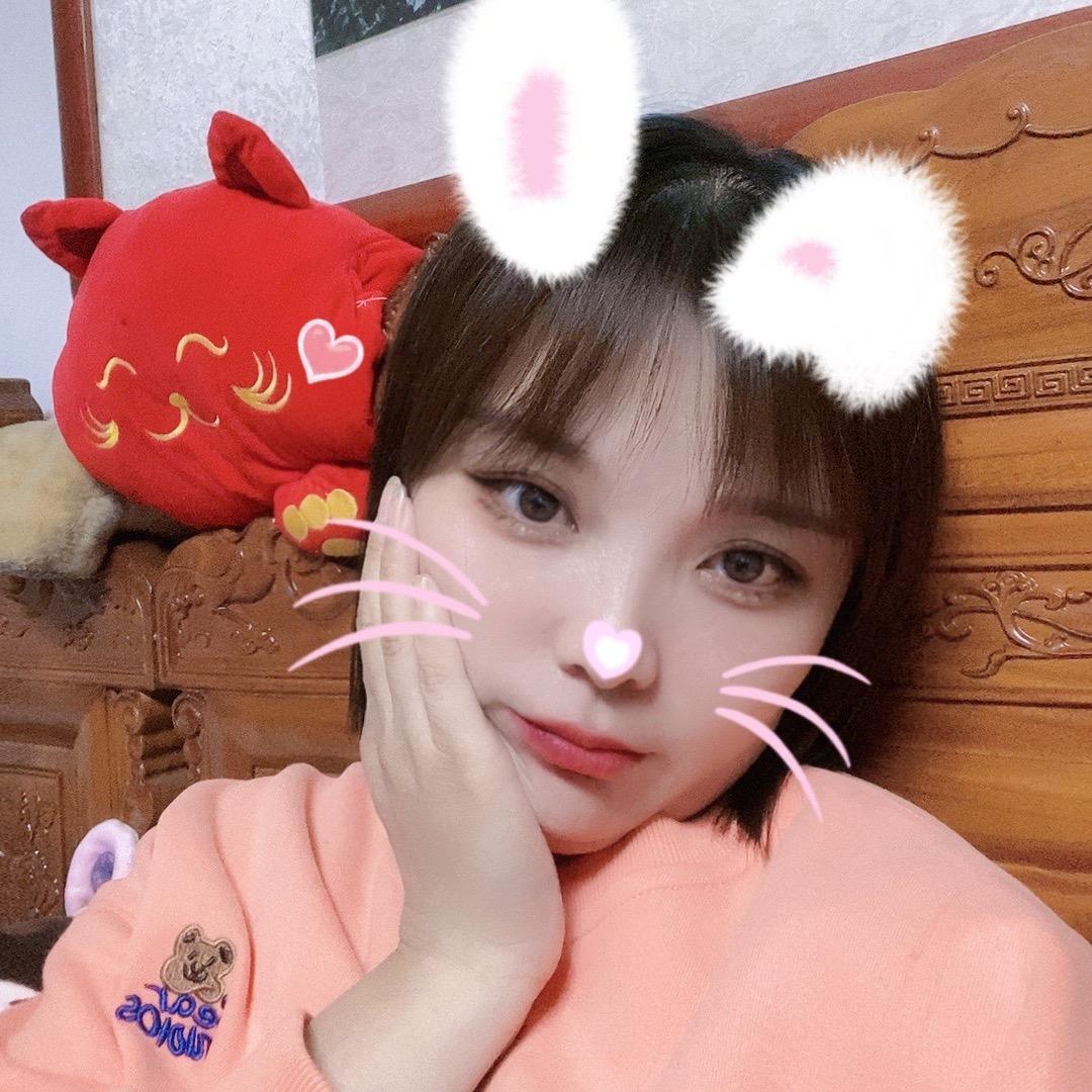 倪的眼里是星辰