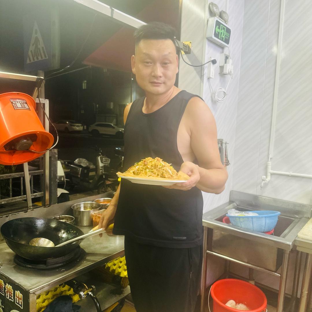 强哥炒粉（牛肉粉面）