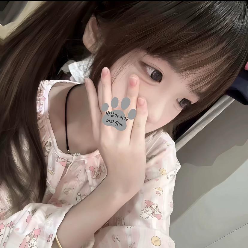 小朵.