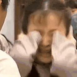 美艳无双的奥菲斯头像