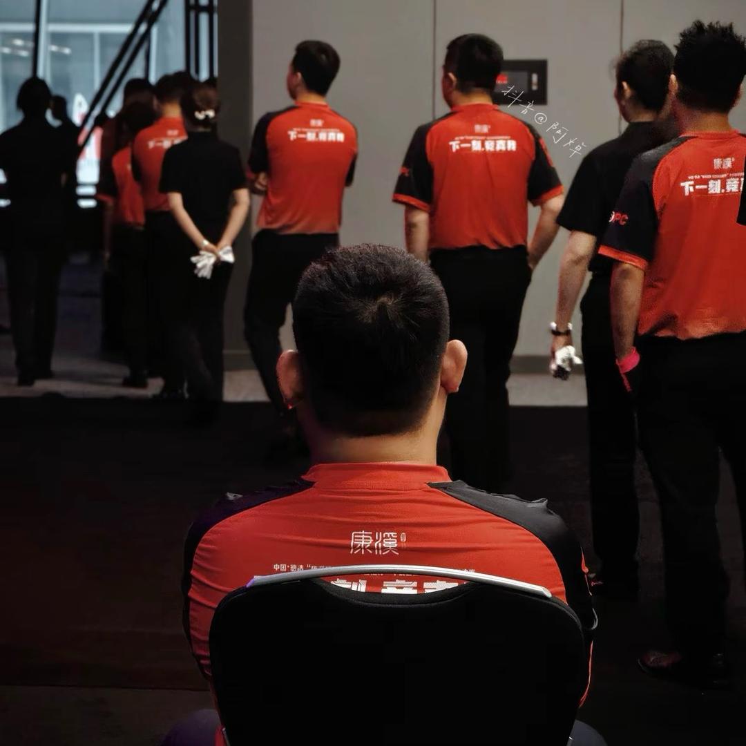 VR 冰（招助教）