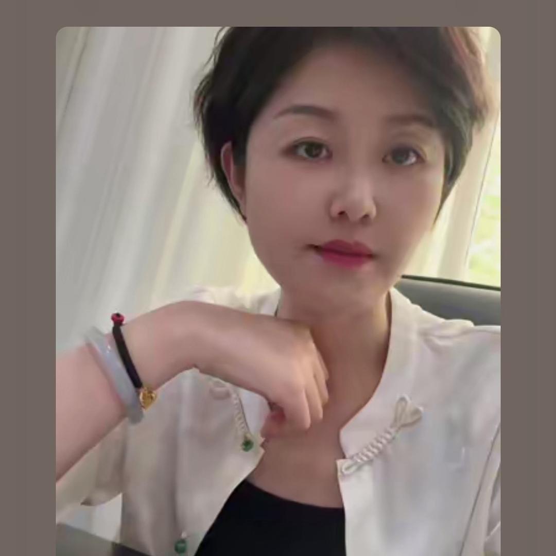 七彩牛（小李）跳龙门