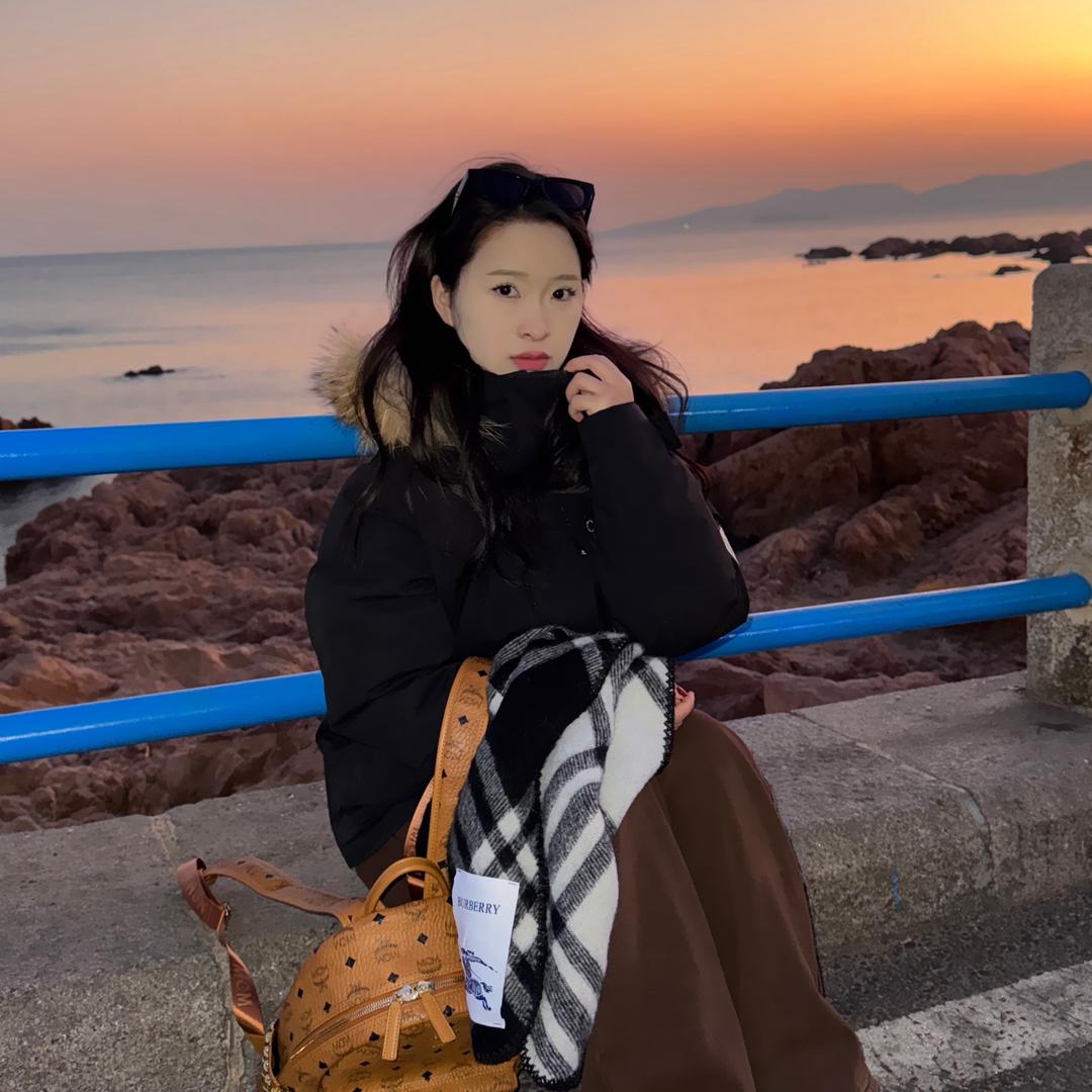 莓莓要早睡
