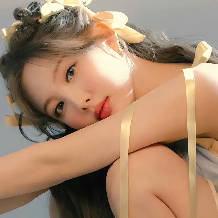 露露美妆
