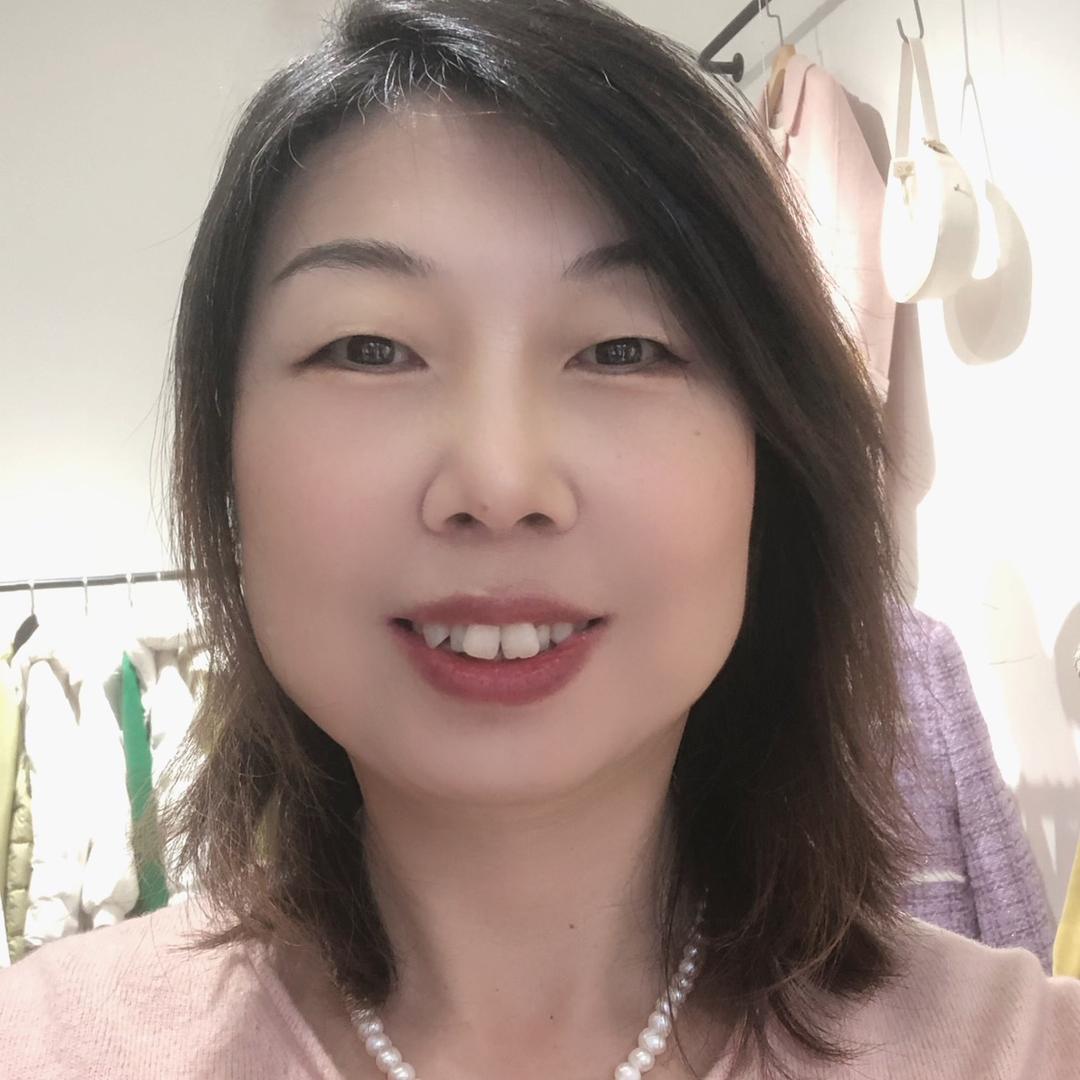 烟台卖通勤女装的阿丽
