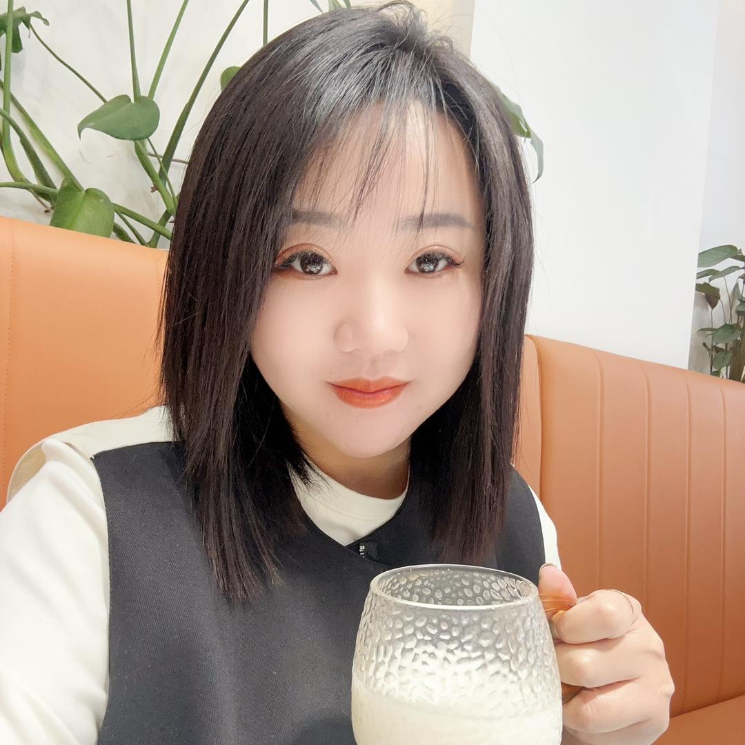 新亿源伍小明讲房