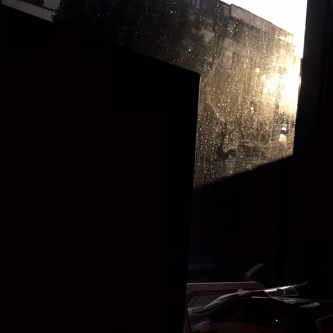 我是一个欧坤大帅哥啊咪咪咪咪咪的话说的话头像