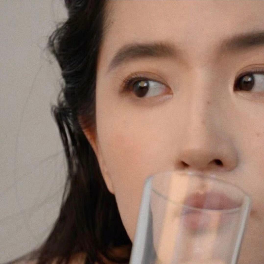 嗯.