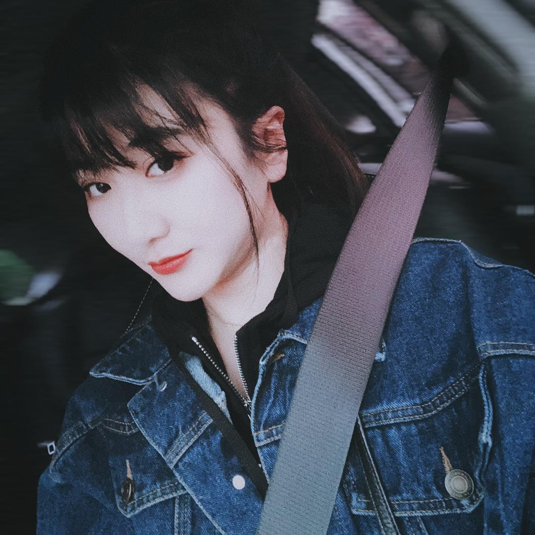 、Ling⁷💭