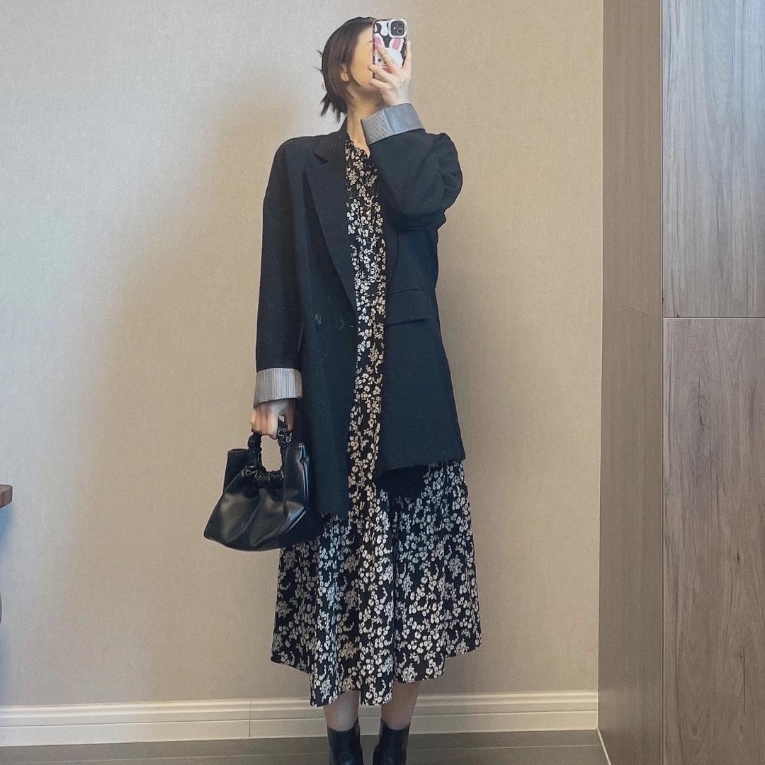 亚红女装