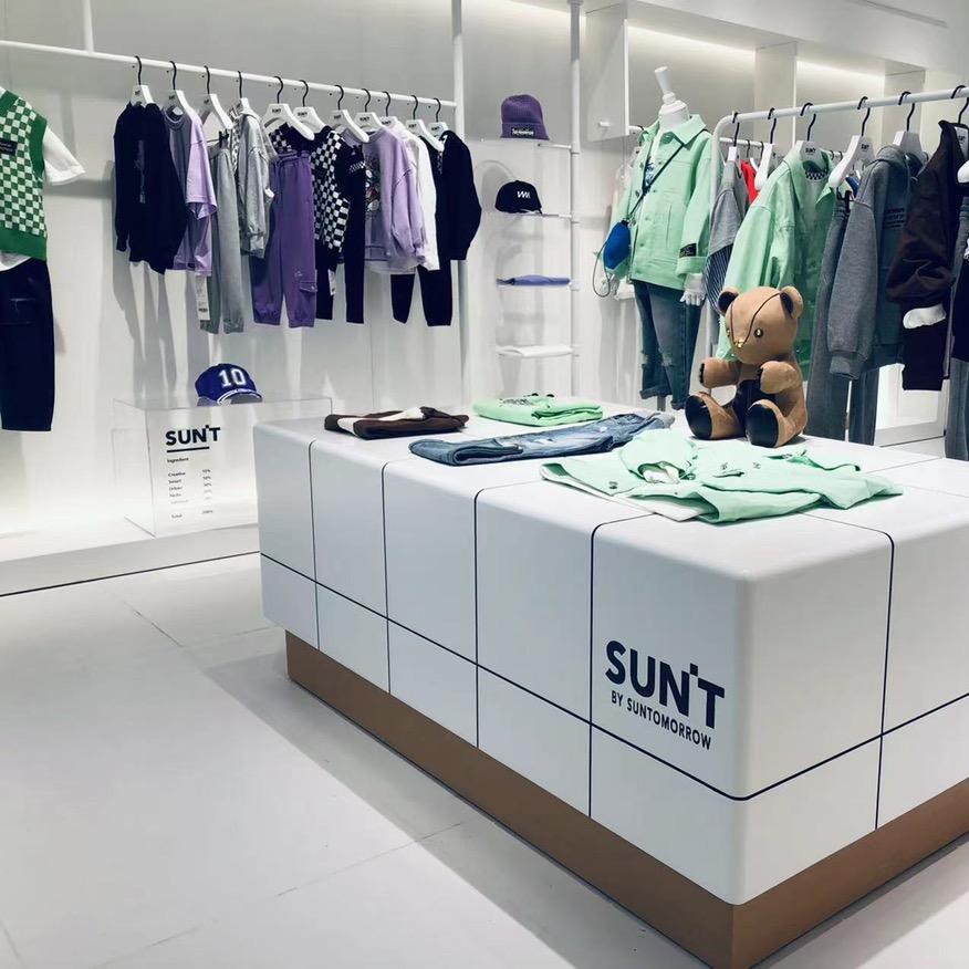 S.Ｔ南京亲子潮牌店