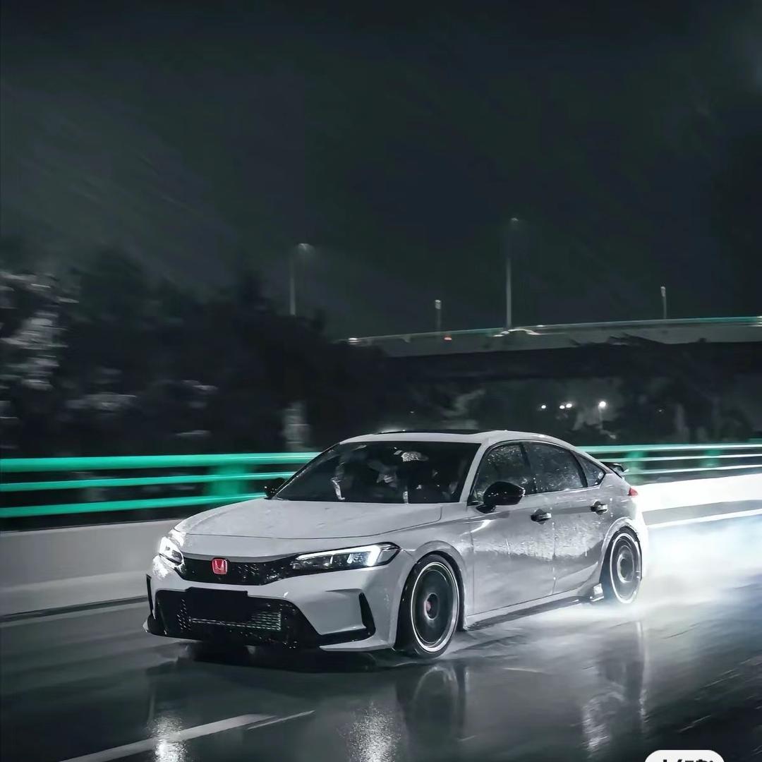 Honda学姐 .