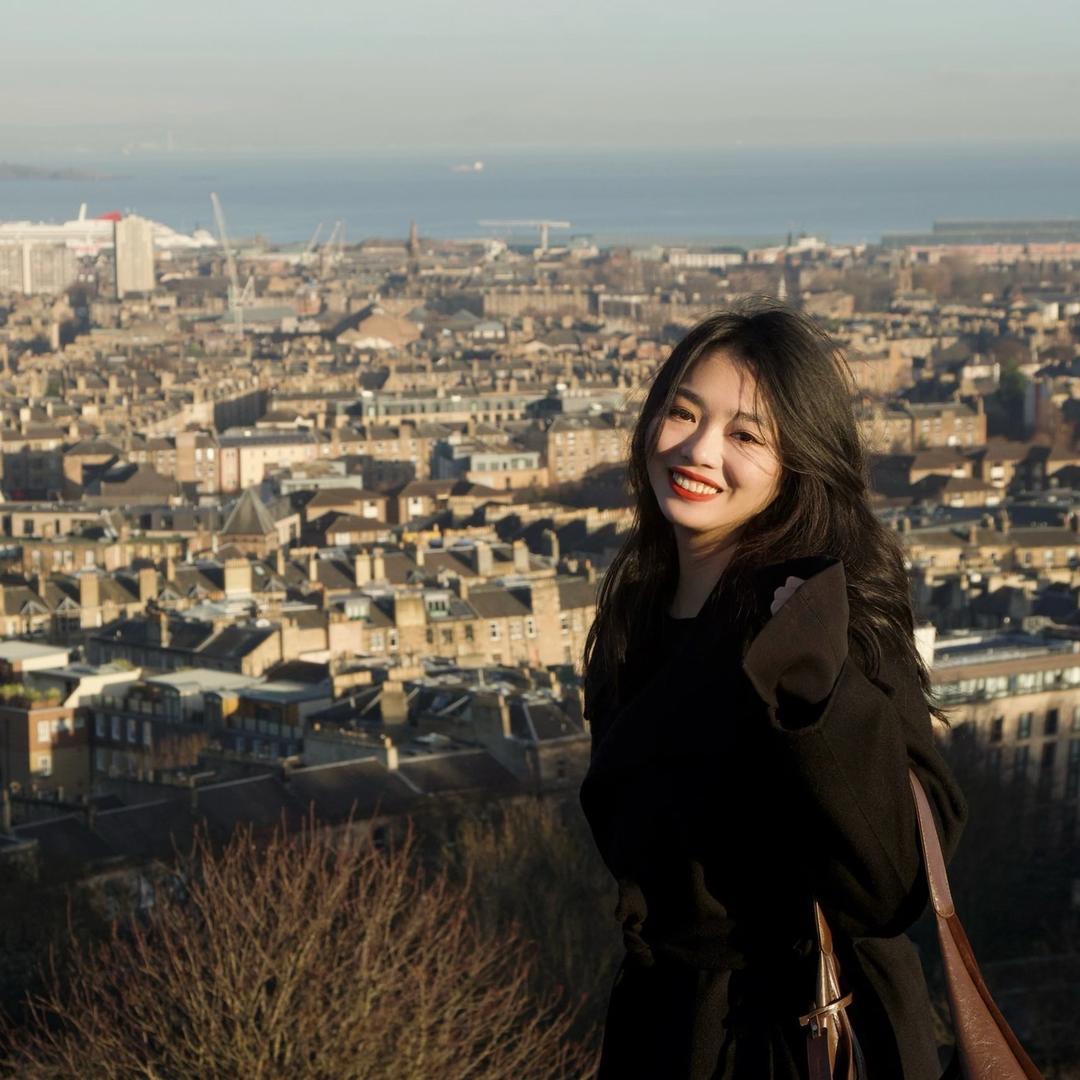 没有故事的亭小姐