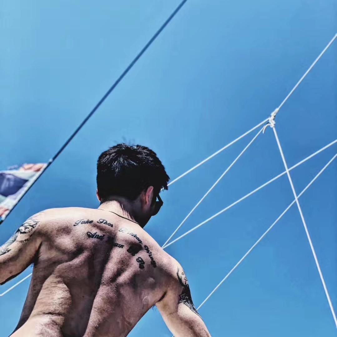 张大毛Aaron