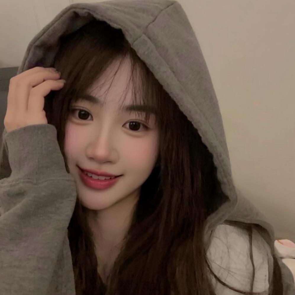 牵小施的手