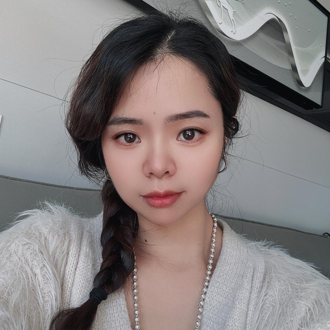 化妆师春燕（宜悦）