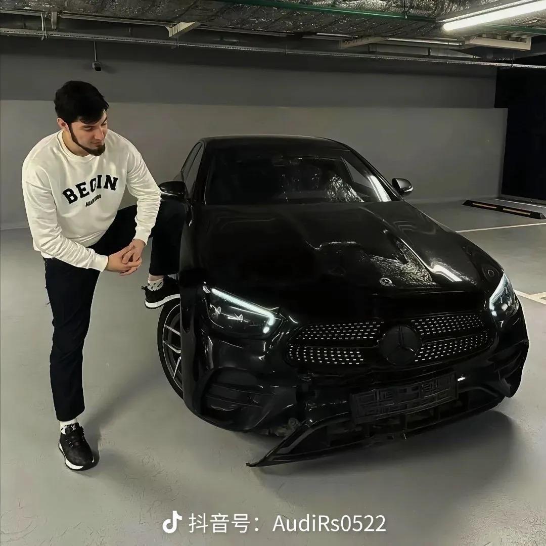 骏成豪华租赁公司小叶-