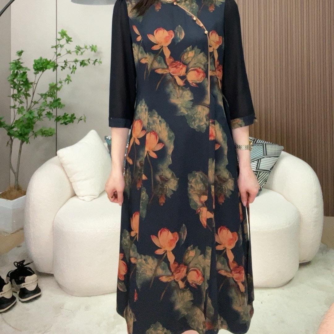 佳微女装工厂店