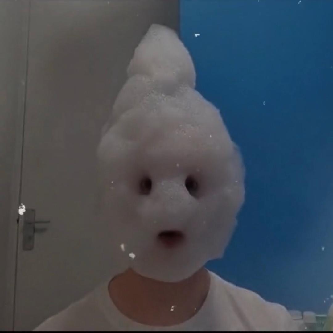 i ꪑꫀꫀt ꪗꪮꪊ